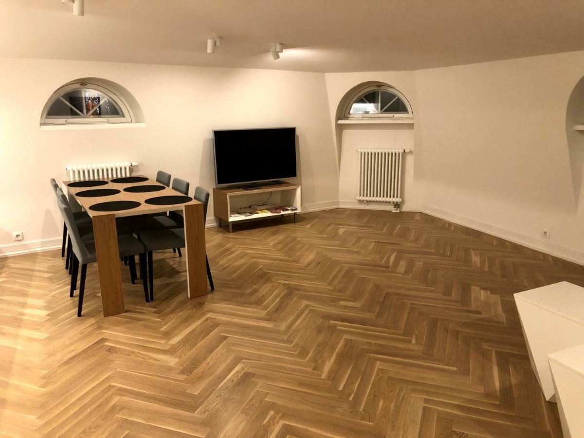 Great Apartament In A Heart Of تالين المظهر الخارجي الصورة